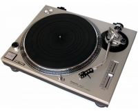 DJ Vinyl turntables Technics 1200mk2 noma (Pair)